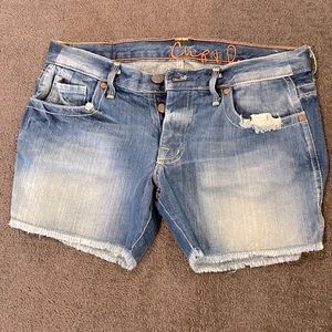 Women's Chip & pepper Jean shorts sz 27. 4 1/2" inseam